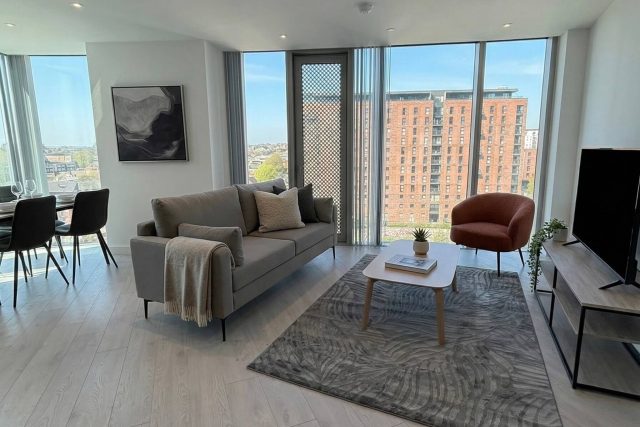 2346FAB4-2DAE-4C0A-AD3F-085953A614C1 (1)